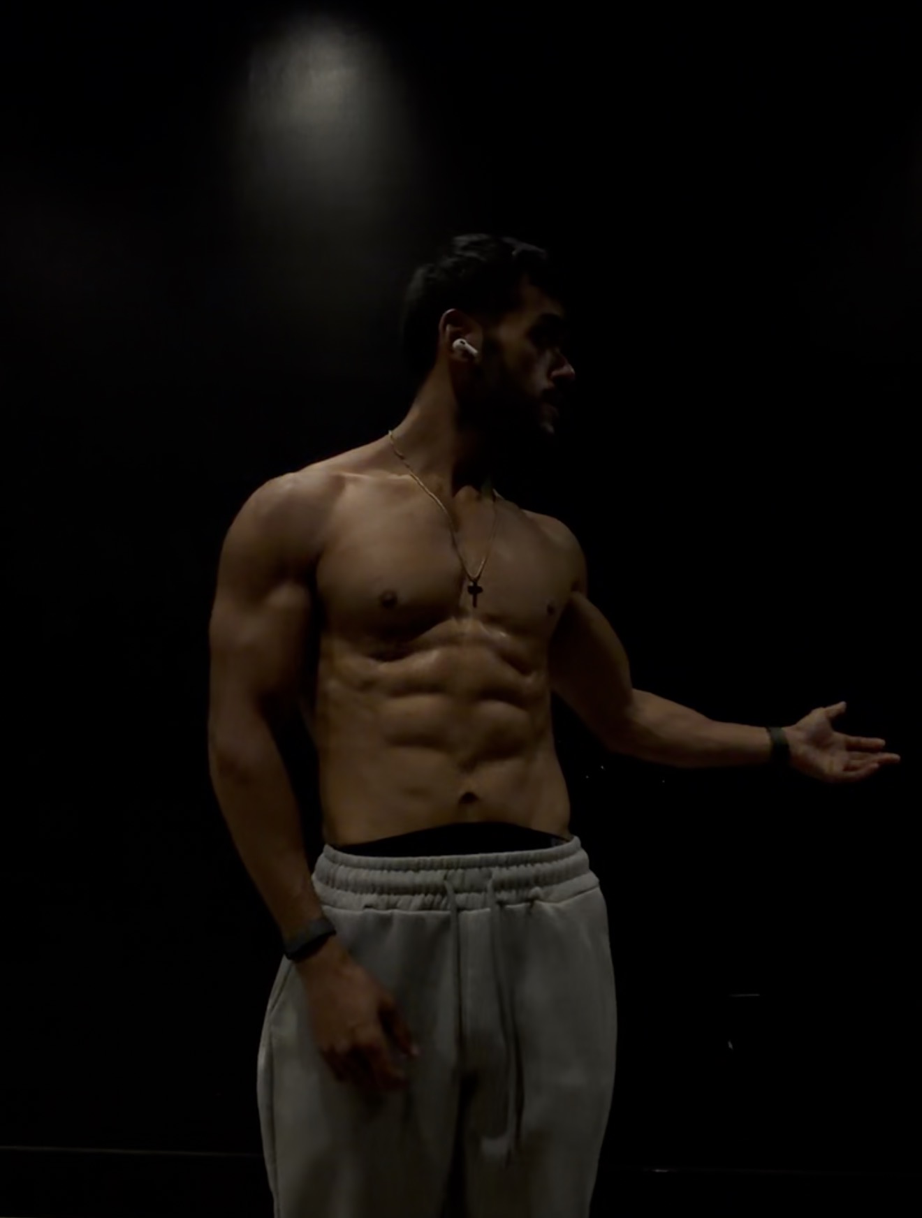 Giancarlos Castellanos, online fitness coach
